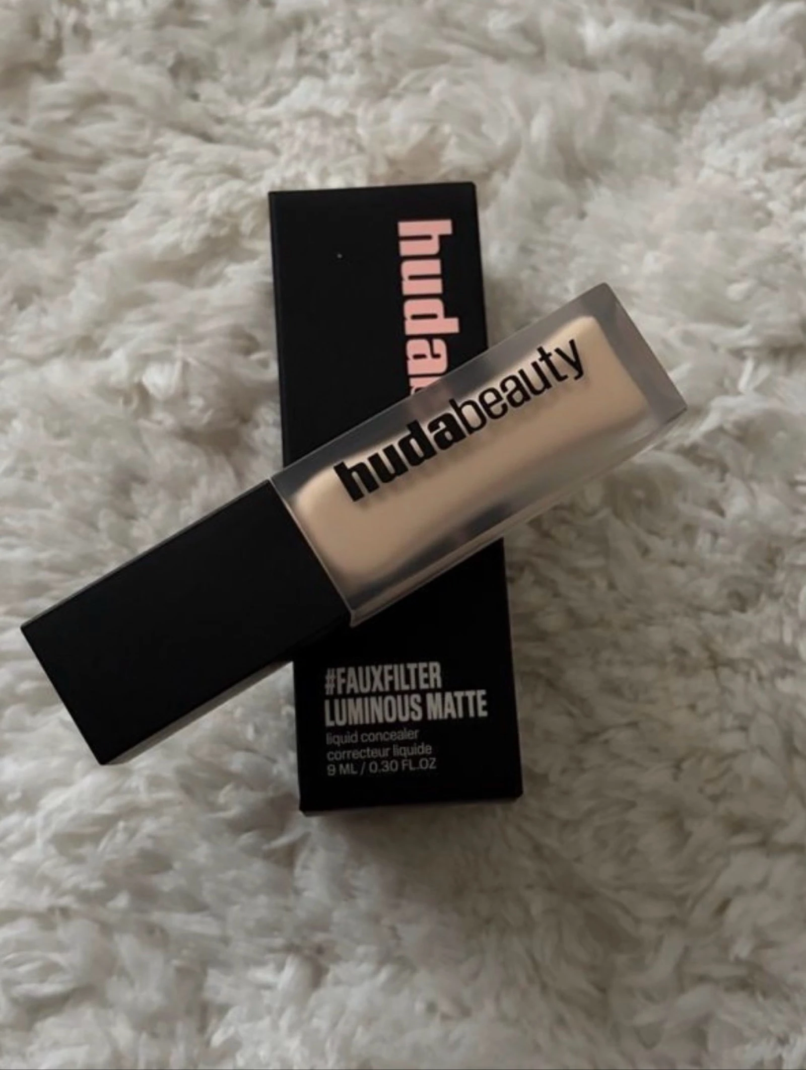 Corrector de ojeras Huda Beauty nuevo nunca usado – photo 2